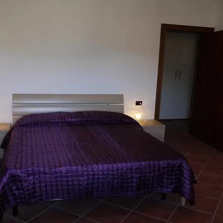 Vila Mimosa *